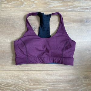 Outdoors voices doing things bra